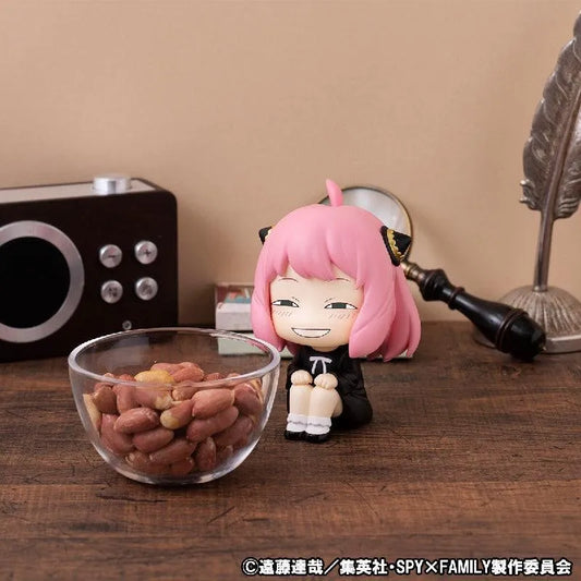 Mega House Spy X Family: Look Up Anya Forger Special Set - Kidultverse