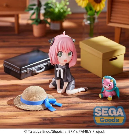 Sega Goods Spy X Family: Luminasta Figure: Anya Forger Pretend Play Ver.2 - Kidultverse
