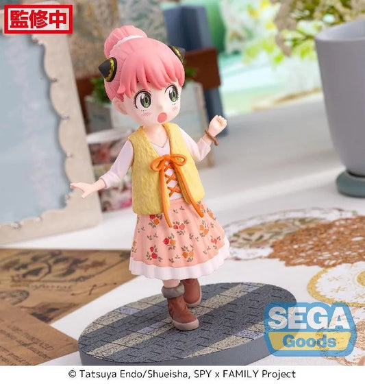 Sega Goods Spy X Family: Luminasta Figure: Anya Forger Stylish Look Vol.3 - Kidultverse