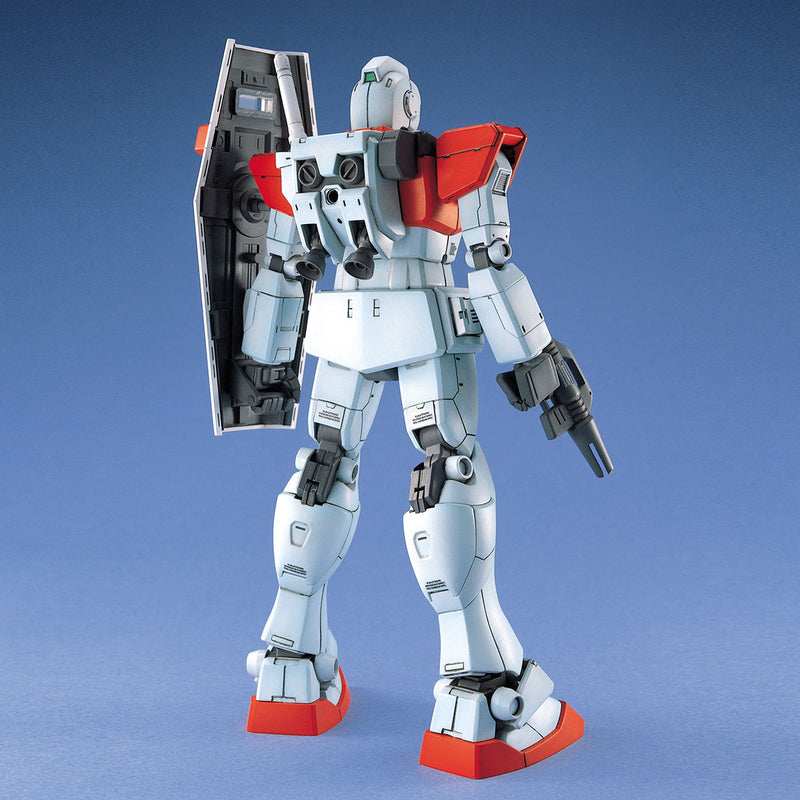 Bandai MG 1/100 No.017 RGM-79 GM - Kidultverse