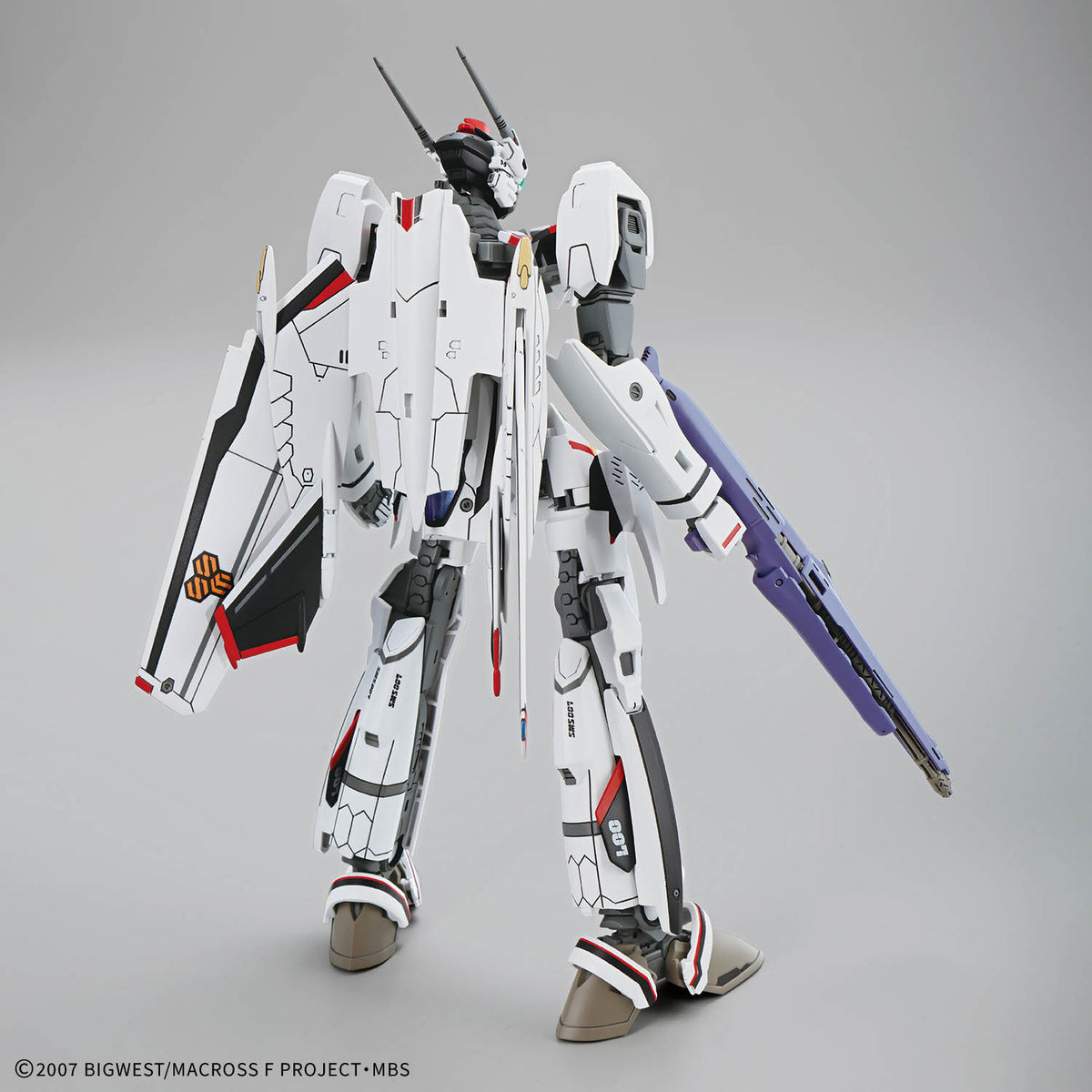 Bandai HG 1/100 Macross VF-25F Messiah Valkyrie Alto Saotome Use - Kidultverse