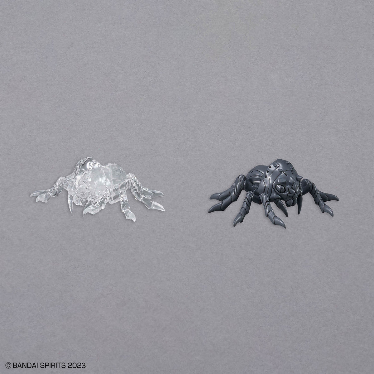 30 Minutes Fantasy 30MF Customize Structure 03 – clear and grey spider parts side by side
