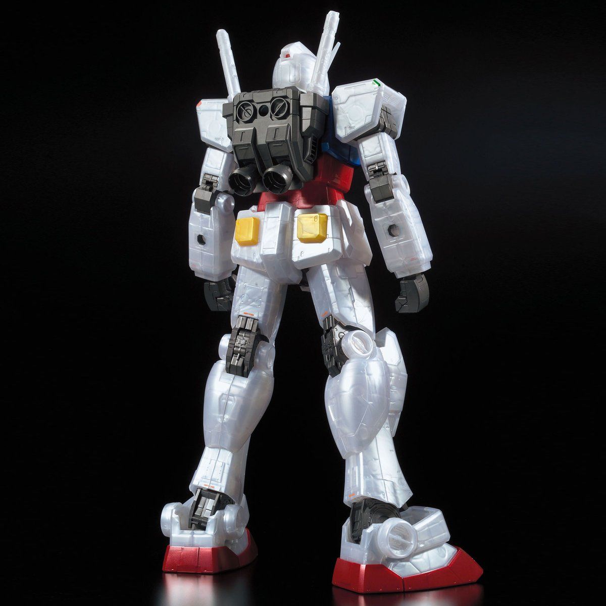 Mega Size Model 1/48 The Gundam Base Limited RX-78-2 Gundam [Metallic Gloss Injection]