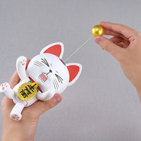 Dan DaDan: Plamax: Turbo Granny [Beckoning Cat]