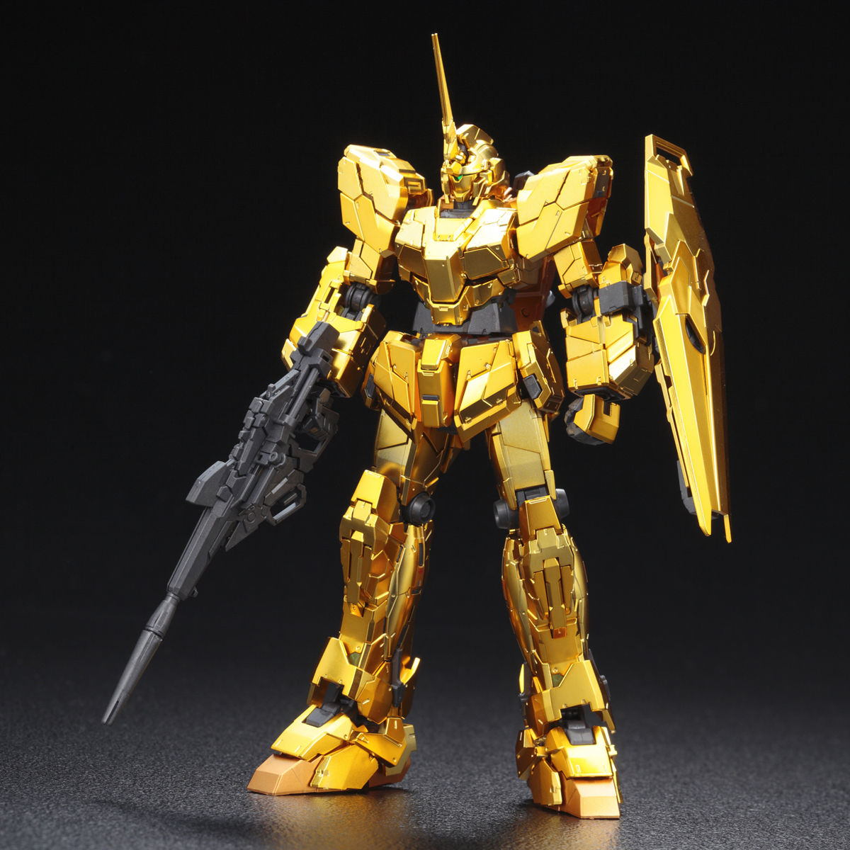 RG 1/144 The Gundam Base Limited Unicorn Gundam [Gold Coating]