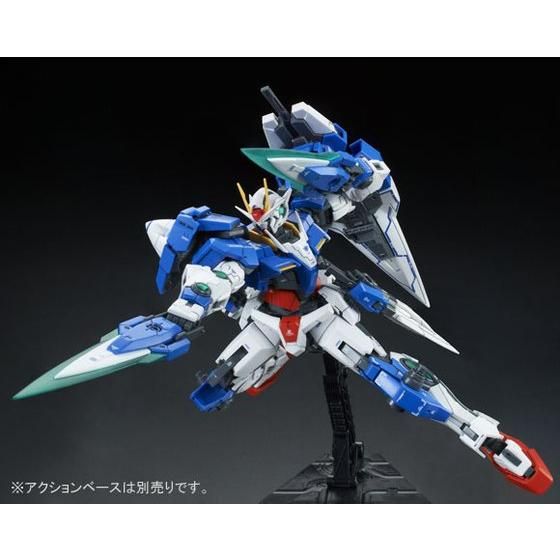RG 1/144 GN-0000/7S 00 Gundam Seven Sword (P-Bandai)