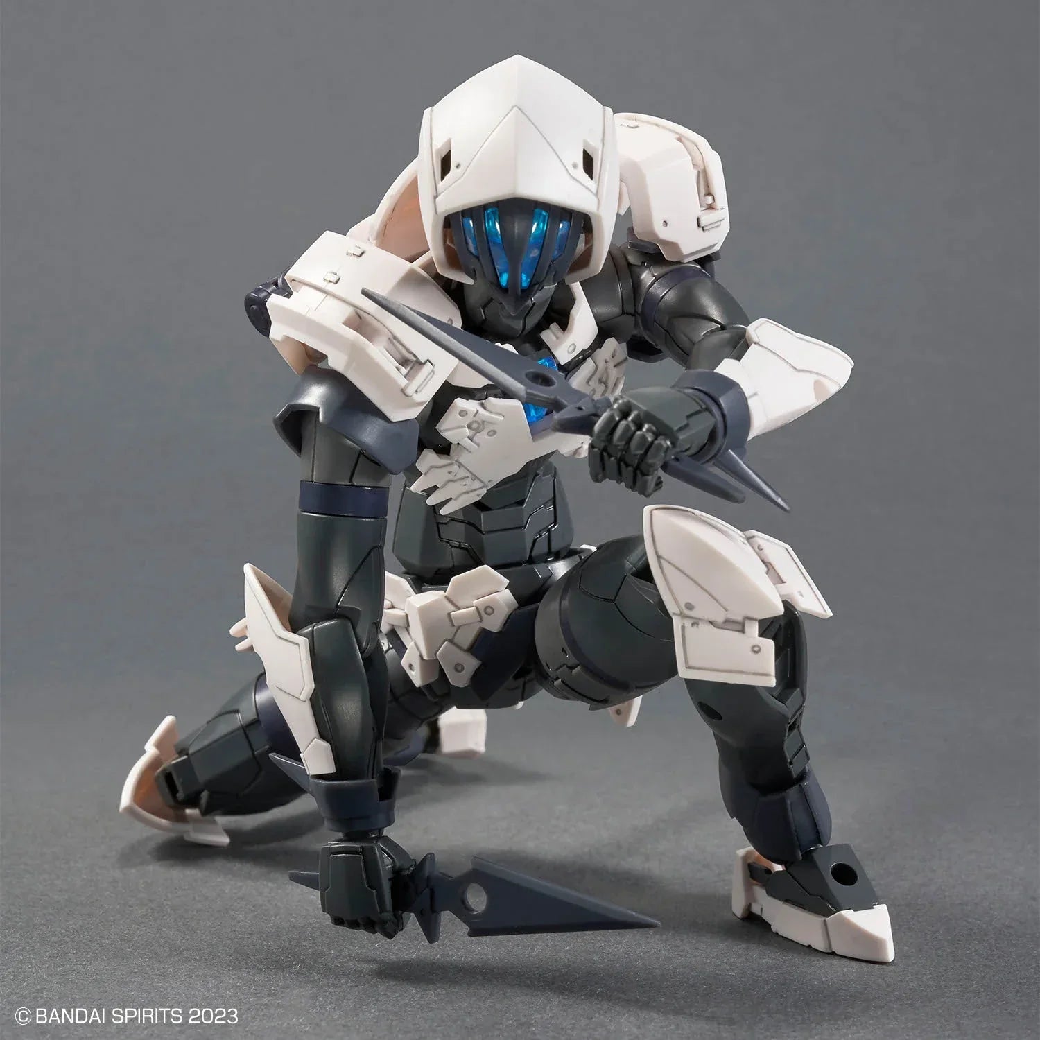 Bandai 30 Minutes Fantasy 30MF No.11 Rosan Assassin - Kidultverse