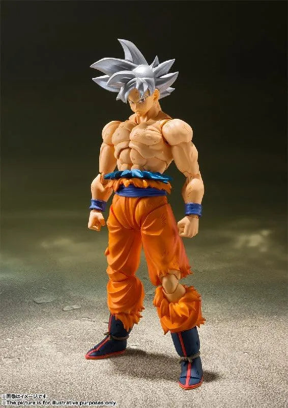 Bandai Dragon Ball Super: S.H.Figuarts Son Goku Ultra Instinct - Kidultverse