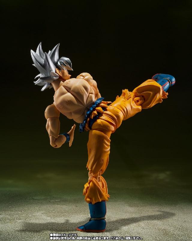 Bandai Dragon Ball Super: S.H.Figuarts Son Goku Ultra Instinct [Toyotarou Edition] (P-Bandai) - Kidultverse