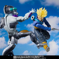 Dragon Ball Z: S.H.Figuarts Mecha Frieza – action pose with Super Saiyan Trunks figure