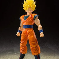 Dragon Ball Z: S.H.Figuarts Super Saiyan Full Power Son Goku – front view on dark studio backdrop