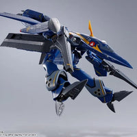 DX Chogokin YF-21 – stowed-fighter mode with wings swept back Wait