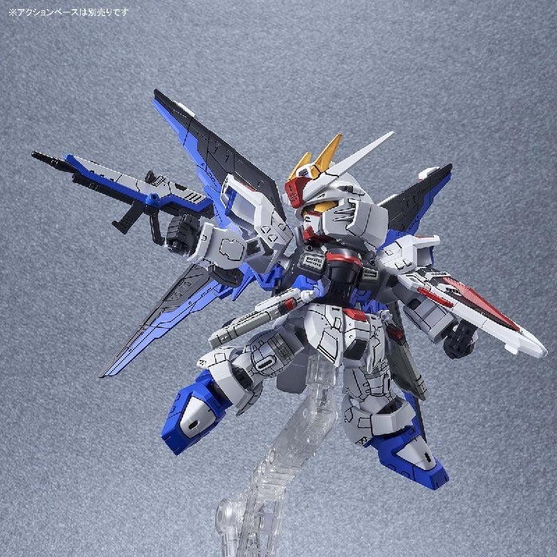 Bandai Full Mechanics 1/100 SD Gundam EX-Standard The Gundam Base Limited ZGMF-10A Freedom Gundam Ver.GCP Set - Kidultverse