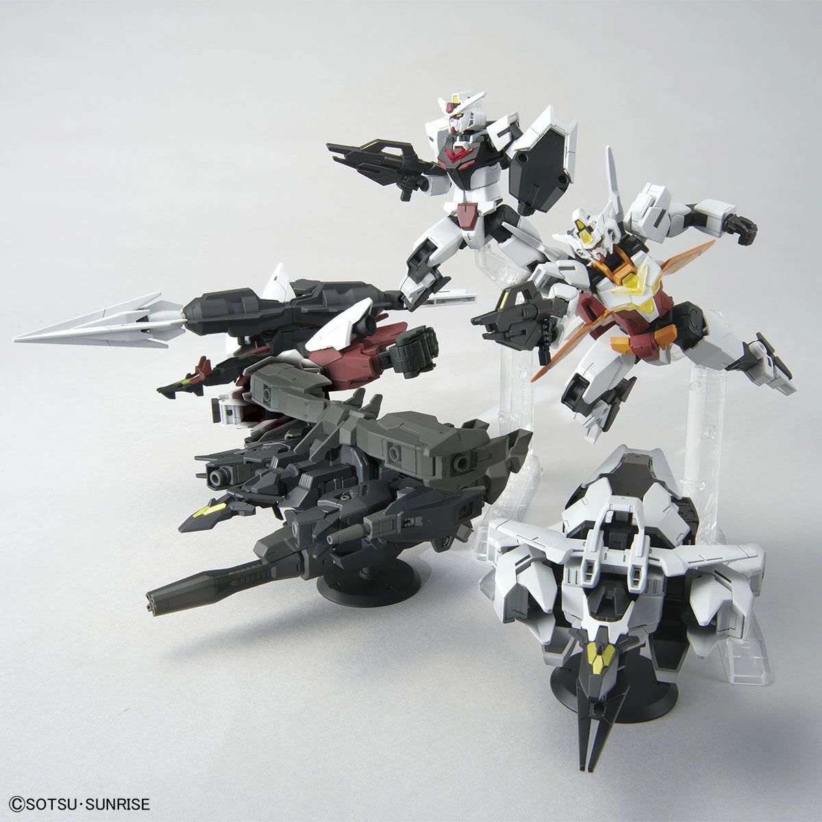 Bandai HGBD:R 1/144 The Gundam Base Limited Core Gundam & Core Gundam II Core Change Set [Real Type Color] - Kidultverse