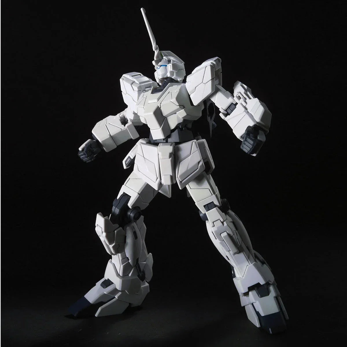 Bandai HGUC 1/144 No.101 RX-0 Unicorn Gundam [Unicorn Mode] - Kidultverse