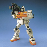 MG 1/100 No.040 RGM-79 GM – front view with missile pod launcher
