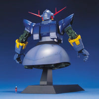 MG 1/100 No.051 MSN-02 Zeong – rear view on display stand with figure