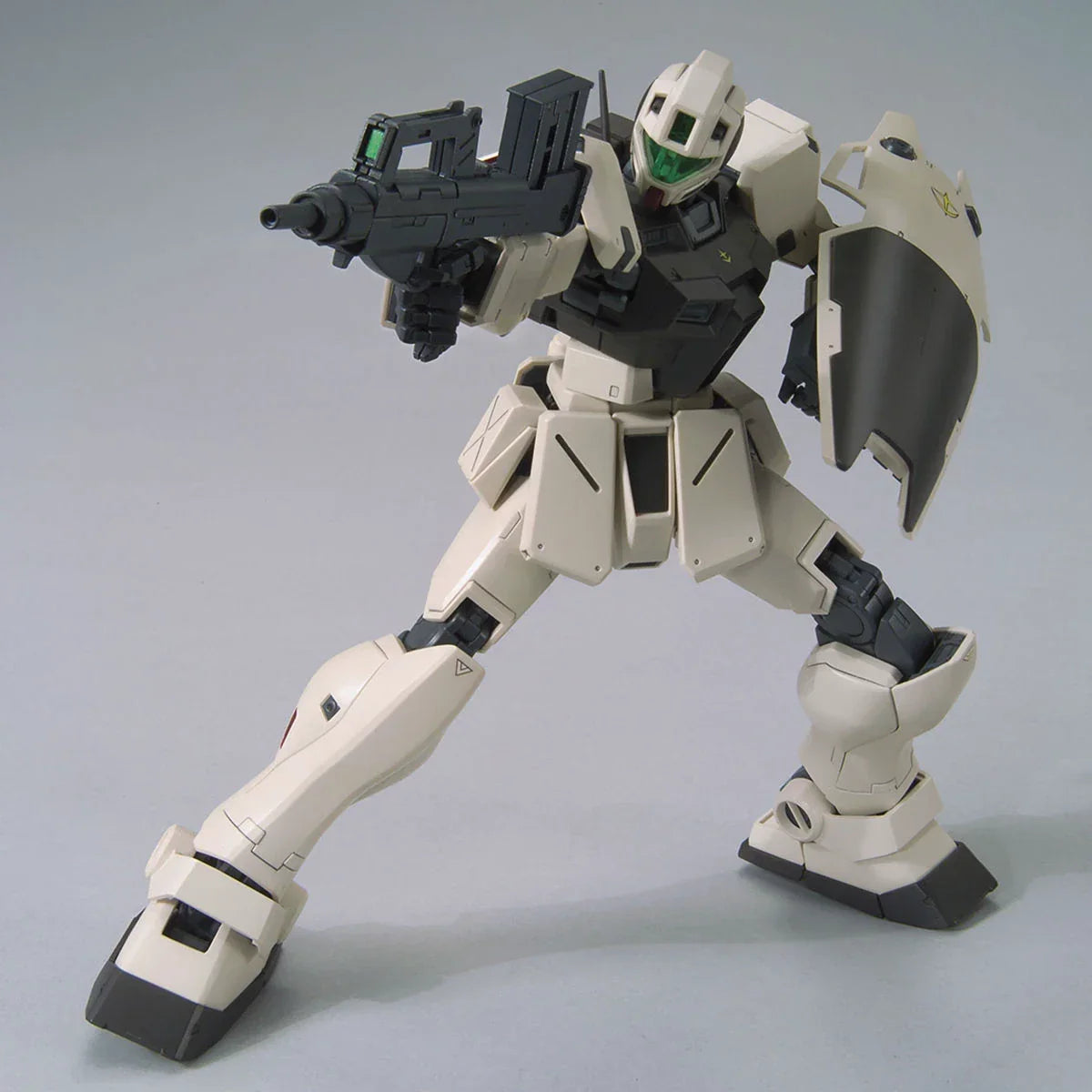Bandai MG 1/100 No.200 RGM-79G GM Command [Colony Type] - Kidultverse