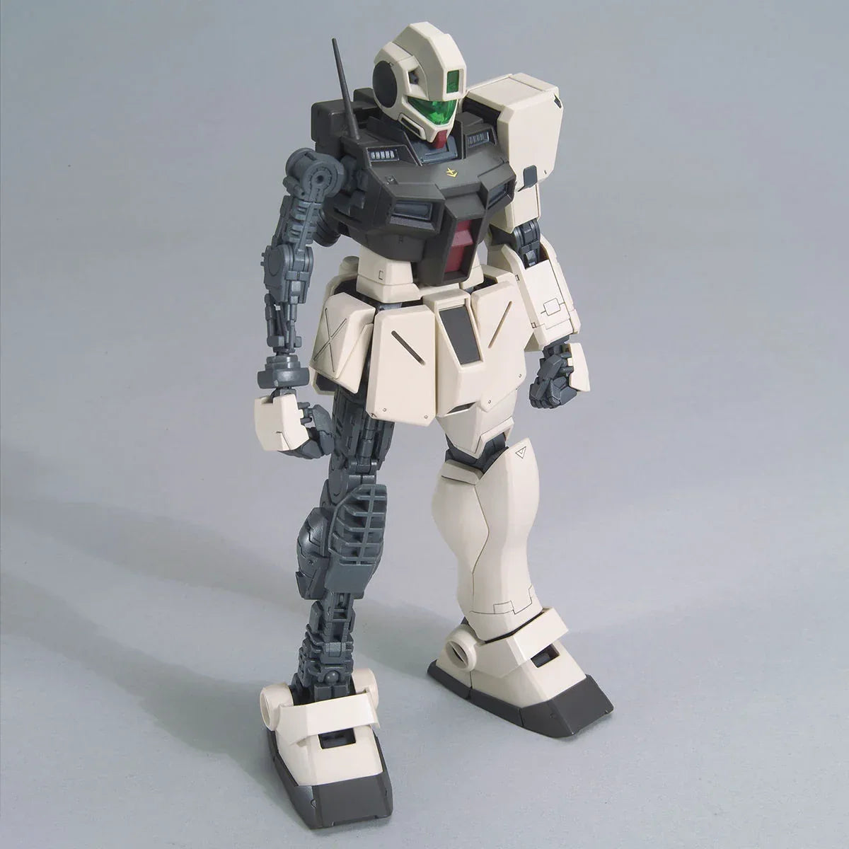 Bandai MG 1/100 No.200 RGM-79G GM Command [Colony Type] - Kidultverse