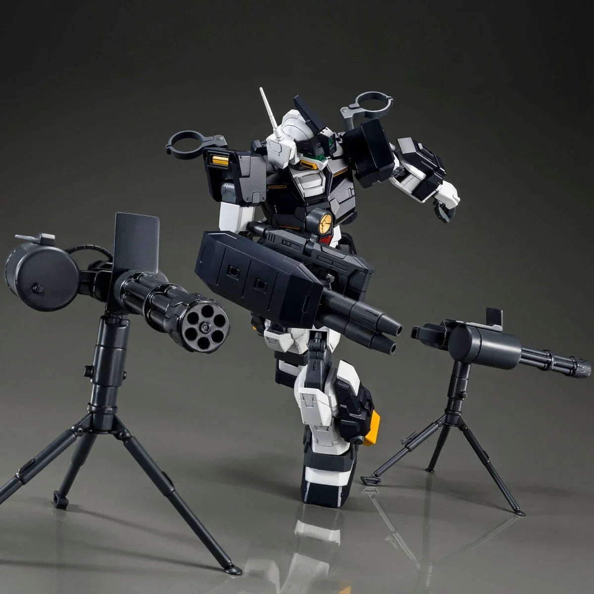 Bandai MG 1/100 RGM-79DO GM Dominance [Philip Hughs Custom] (P-Bandai) - Kidultverse