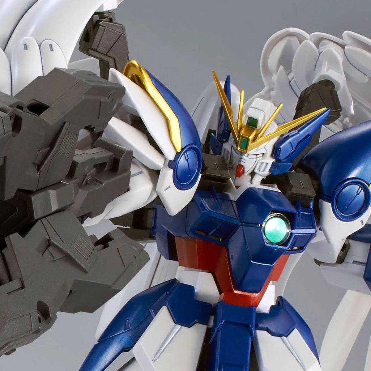 Bandai MG 1/100 XXXG-00W0 Wing Gundam EW & Drei Zwerg [Special Coating] (P-Bandai) - Kidultverse