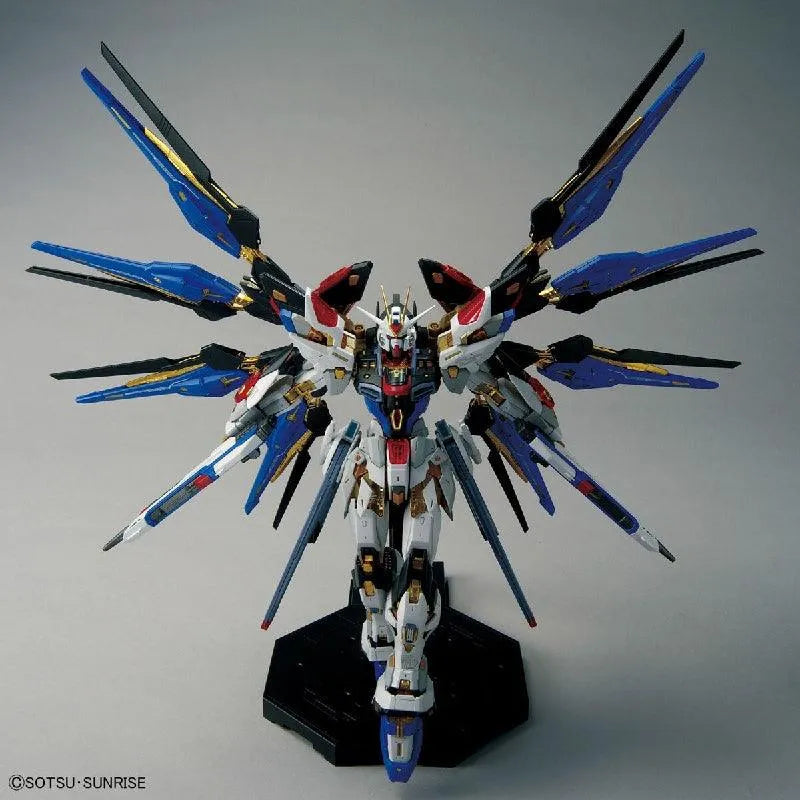 MGEX 1/100 No.02 ZGMF-X20A Strike Freedom Gundam – Kidultverse®