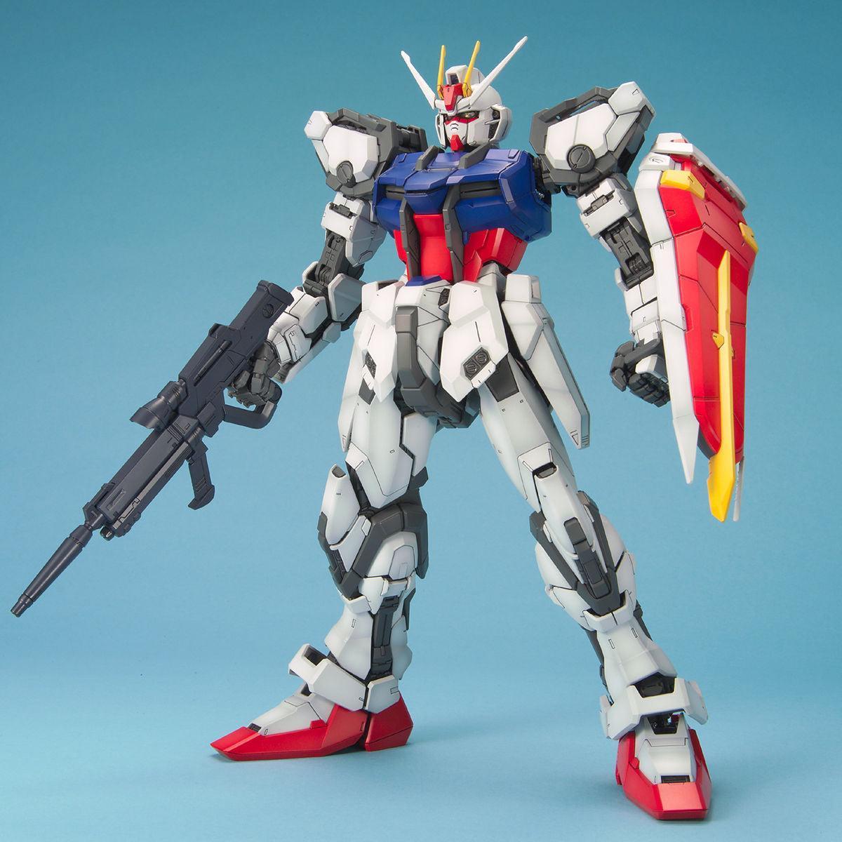 Bandai PG 1/60 No.09 GAT-X105 Strike Gundam - Kidultverse