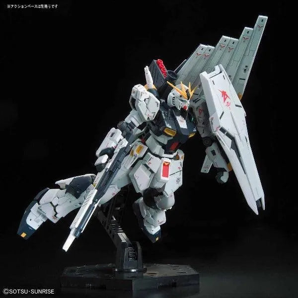 Bandai RG 1/144 No.032 RX-93 Nu Gundam - Kidultverse
