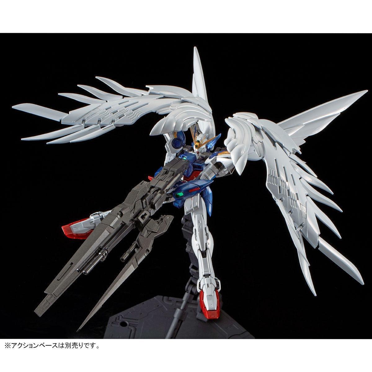 Bandai RG 1/144 Wing Gundam Zero EW & Drei Zwerg [Titanium Finish] (P-Bandai) - Kidultverse