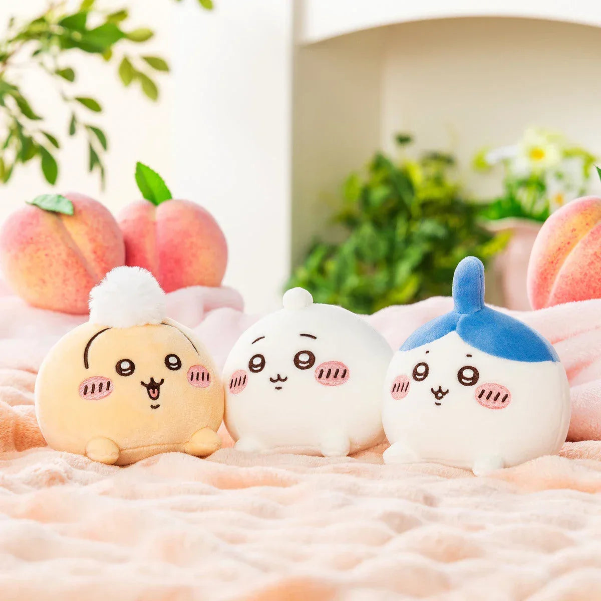 Gray Parka Service Chiikawa: Butt Plush Toy: Usagi - Kidultverse