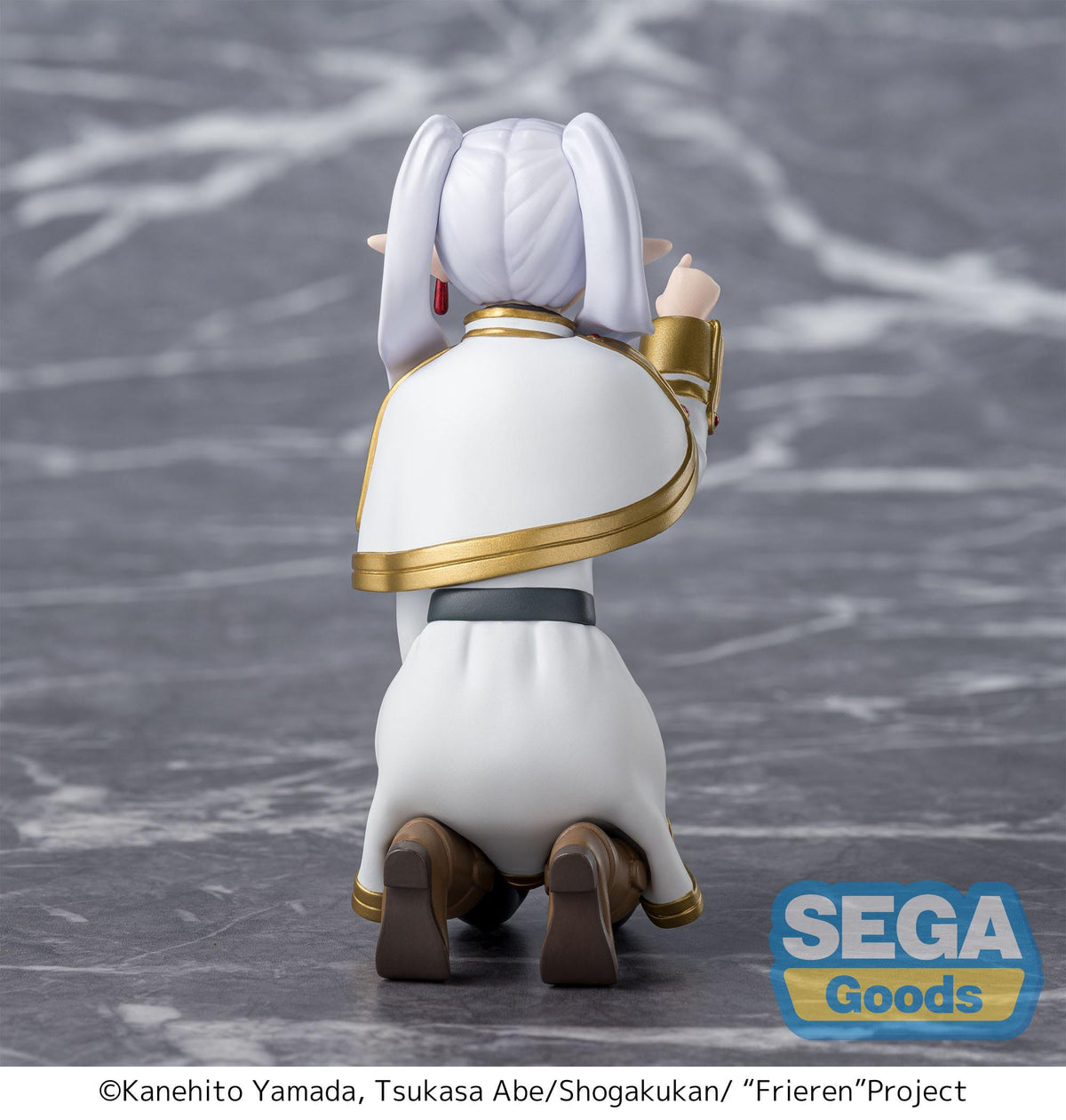 Frieren: Beyond Journey's End: PM Perching Figure: Frieren [Poking Something]