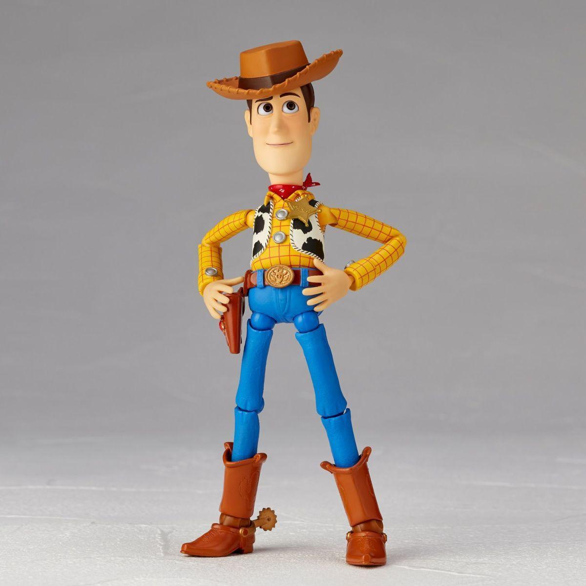 Kaiyodo Revoltech Toy Story Woody 1.5 - Kidultverse