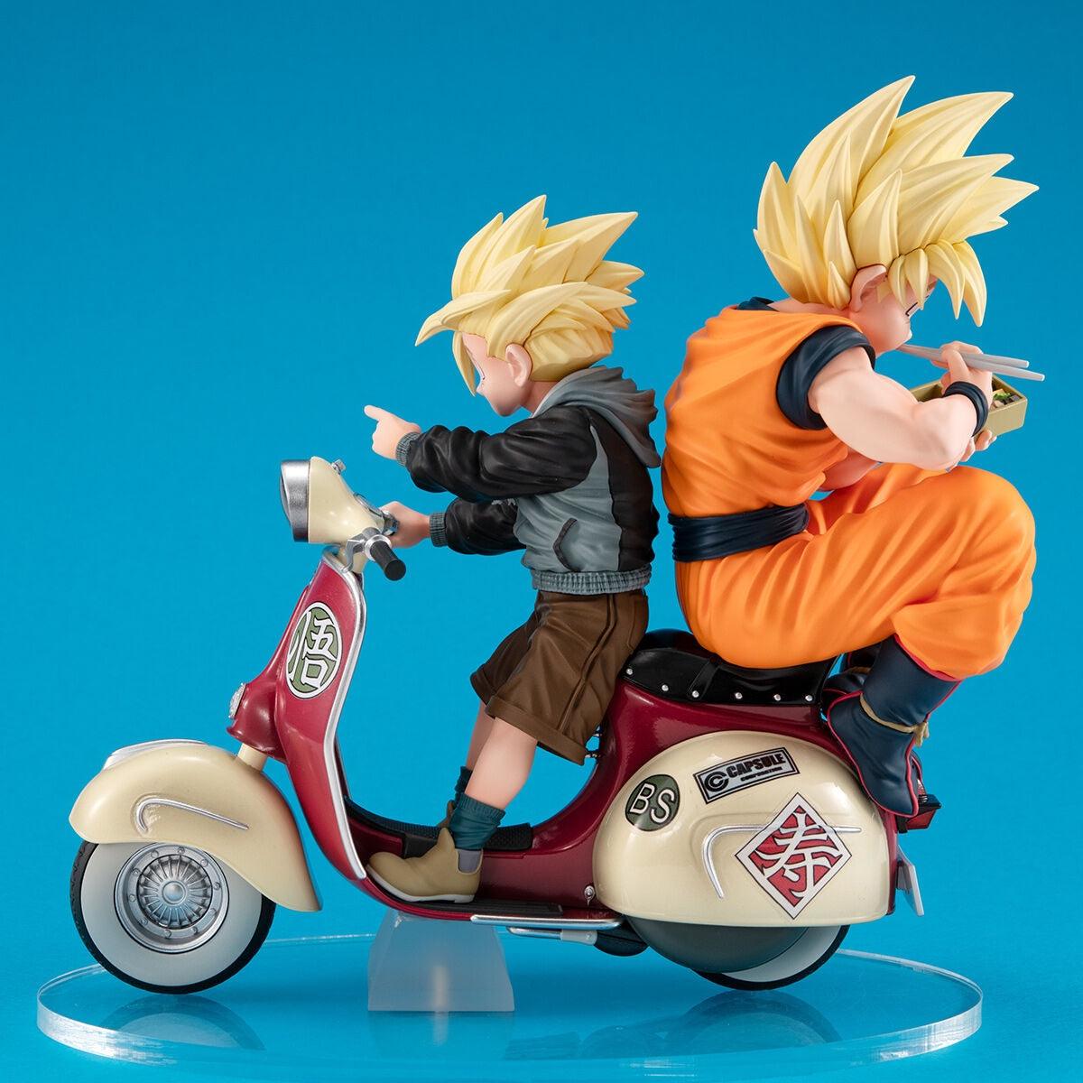 Mega House Desktop Real McCoy EX: Dragon Ball Z: Super Saiyan Goku, Gohan & Motorbike - Kidultverse