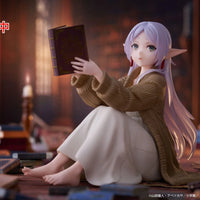 Taito Frieren: Beyond Journey's End: Desktop Cute Figure: Frieren Roomwear Ver. - Kidultverse
