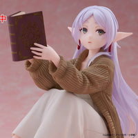 Taito Frieren: Beyond Journey's End: Desktop Cute Figure: Frieren Roomwear Ver. - Kidultverse