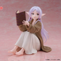 Taito Frieren: Beyond Journey's End: Desktop Cute Figure: Frieren Roomwear Ver. - Kidultverse