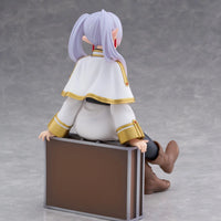 Taito Frieren: Beyond Journey's End: Desktop Cute Figure: Frieren Trunk Case Ver. - Kidultverse