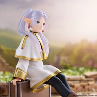 Taito Frieren: Beyond Journey's End: Desktop Cute Figure: Frieren Trunk Case Ver. - Kidultverse