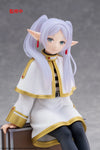 Taito Frieren: Beyond Journey's End: Desktop Cute Figure: Frieren Trunk Case Ver. - Kidultverse