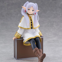 Taito Frieren: Beyond Journey's End: Desktop Cute Figure: Frieren Trunk Case Ver. - Kidultverse